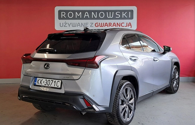 Lexus UX cena 184900 przebieg: 4091, rok produkcji 2023 z Kraków małe 529